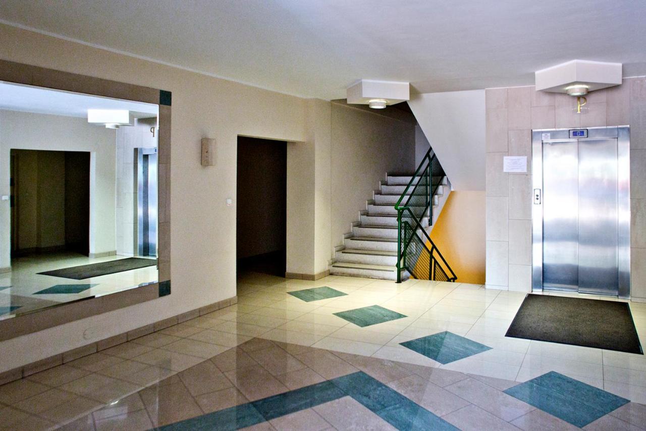 3 Bedrooms Apartment Zoliborz Gwiazdzista Varsóvia Exterior foto
